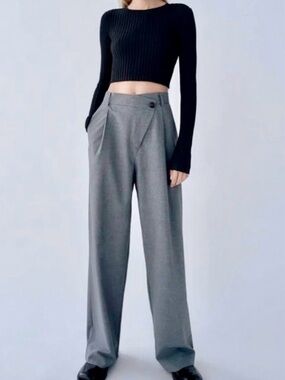 Zara Wide-Leg High-Waist Trousers in Gray with Side Button